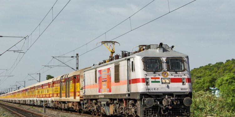 ஏழைகளின் சொகுசு பயணம்: தமிழகத்தின் ‘டாப்’ ரயிலாக உருவெடுத்த தாம்பரம் – நாகர்கோவில் அந்தியோதயா எக்ஸ்பிரஸ்!