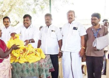 கரட்டூர் மக்களின் தசாப்த கால கனவு நனவு: ரூ. 8 லட்சத்தில் நவீன நியாயவிலை கடை – எம்.எல்.ஏ. ஸ்டாலின் குமார் அதிரடித் திறப்பு!