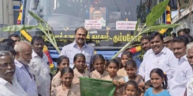 “மலைக்கிராமப் பெண்களின் வாழ்வில் மலர்ந்த விடியல்!” – துறையூர் முதல் மேட்டுப்பாளையம் வரை இலவசப் பேருந்து சேவையைத் தொடங்கி வைத்தார் எம்.எல்.ஏ. ஸ்டாலின் குமார்!