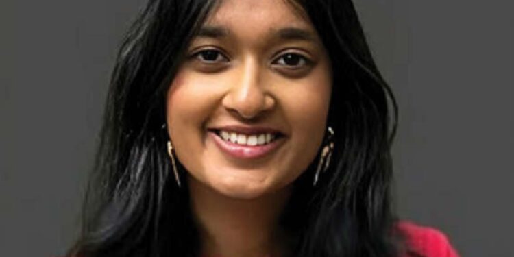 அமெரிக்காவில் பயங்கரவாத துப்பாக்கிச் சூடு: இந்திய வம்சாவளி மாணவி உட்பட 4 பேர் பலி – ஈரானிய கொடி கண்டெடுப்பால் பதற்றம்!