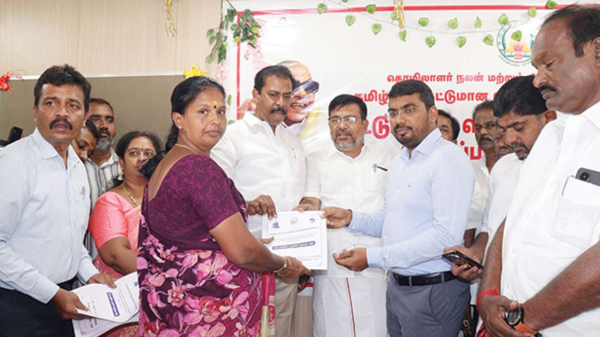 உழைப்பாளிகளின் வாழ்வில் ஒளியேற்றிய முதல்வர்: திண்டுக்கல்லில் புதிய உழைப்பாளர் நலக்கூடம் அதிரடித் திறப்பு – ரூ.139 கோடி நிதியுதவி!