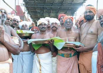 திருச்செந்தூர் கடலோரத்தில் அலைமோதிய பக்தி வெள்ளம்: அய்யா வைகுண்டரின் 194-வது அவதார தின விழா கோலாகலம் – எஸ்.பி. மதன் நேரில் ஆய்வு!