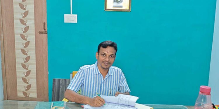 “ரேஷன் கடைகளில் இனி அதிரடி மாற்றம்!” – மதுரை மாவட்ட பொது விநியோகத் திட்ட துணைப்பதிவாளராக ப.குலசேகர பாண்டியன் பொறுப்பேற்பு!