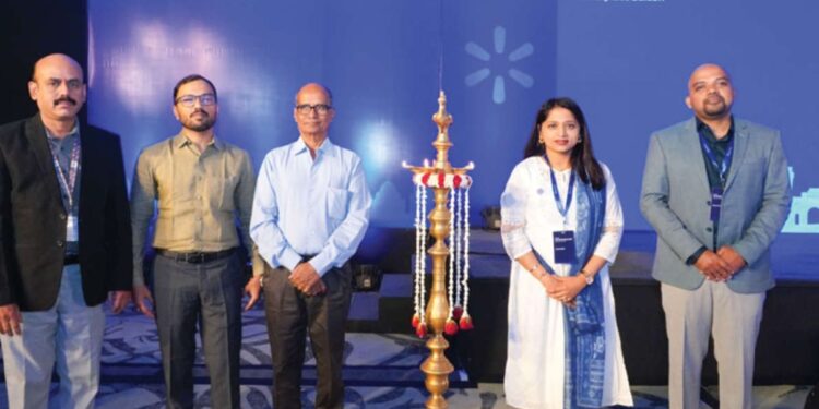 கொங்கு மண்டல ஜவுளி உற்பத்தியாளர்களுக்கு ஜாக்பாட்: வால்மார்ட் மூலம் உலகச்சந்தையை ஆள கோவை ஜாம்பவான்கள் வியூகம்!