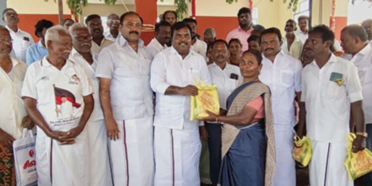 நாகநல்லூர் மக்களின் நீண்ட கால கனவு நனவு: ரூ.13.33 லட்சத்தில் புதிய ரேஷன் கடையை திறந்து வைத்தார் எம்எல்ஏ ஸ்டாலின் குமார்!