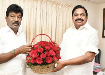 விழுப்புரம் அரசியலில் அதிரடி: எடப்பாடியார் முன்னிலையில் அதிமுகவில் இணைந்தார் முன்னாள் எம்.பி. செஞ்சி வெ. ஏழுமலை!