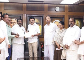 “இழுபறி முடிந்து கைகோர்த்தது கை!” – திமுக கூட்டணியில் காங்கிரசுக்கு 28 இடங்கள்; ப.சிதம்பரம் தூதுவத்தால் சுமுக உடன்பாடு!