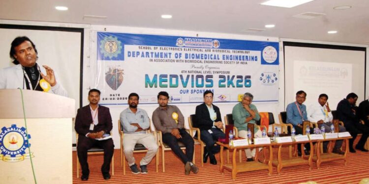 கலசலிங்கம் பல்கலைக்கழகத்தில் 300 மாணவர்கள் பங்கேற்ற பிரம்மாண்ட தேசிய கருத்தரங்கு – சையத் அம்மாள் கல்லூரி சாம்பியன்!