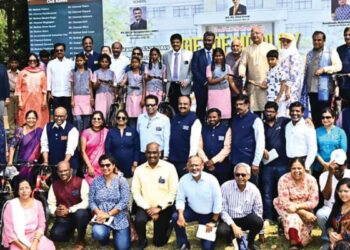 “கல்விப் பயணத்தில் சுழலும் சக்கரங்கள்!” – சென்னையில் 425 ஏழை மாணவர்களுக்கு இலவச சைக்கிள் வழங்கிய ரோட்டரி மாவட்டம் 3234!