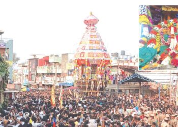 “ரங்கா… கோவிந்தா…” முழக்கம் விண்ணைப் பிளக்க காரமடை அரங்கநாதர் தேரோட்டம்: லட்சக்கணக்கான பக்தர்கள் வடம் பிடித்து வழிபாடு!