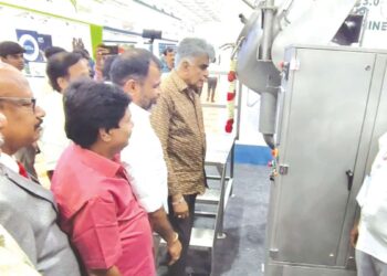 குறைந்த தண்ணீரில் அதிக உற்பத்தி: திருப்பூரில் டோனி என்ஜினியரிங் நிறுவனத்தின் அதி நவீனடையிங் இயந்திரங்கள் அறிமுகம்!