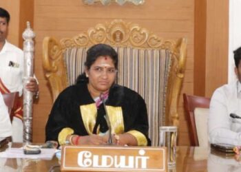 கோவையில் மாமன்ற அவசரக் கூட்டம்: மாநகராட்சி வளர்ச்சிப் பணிகள் குறித்து மேயர் ரங்கநாயகி தலைமையில் அதிரடி ஆலோசனை!