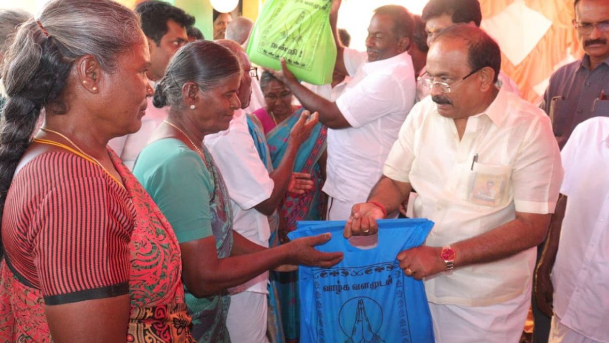 தமிழக இளைஞர்களின் வாழ்வில் ஒளியேற்ற வரும் ‘திறனகம்’: 23 மாவட்ட மையங்களைச் சென்னையில் இருந்து திறந்து வைத்தார் துணை முதலமைச்சர் உதயநிதி ஸ்டாலின்!