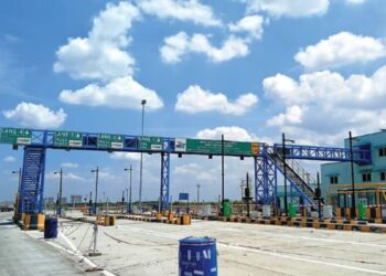 ஏப்ரலில் திறக்கப்படும் வடுகப்பட்டி-ராஜபாளையம் நான்கு வழிச்சாலை: விபத்தில் லாபயணத்திற்கு சென்டர் மீடியன் கிராஸிங் இல்லாத புதிய வடிவமைப்பு!