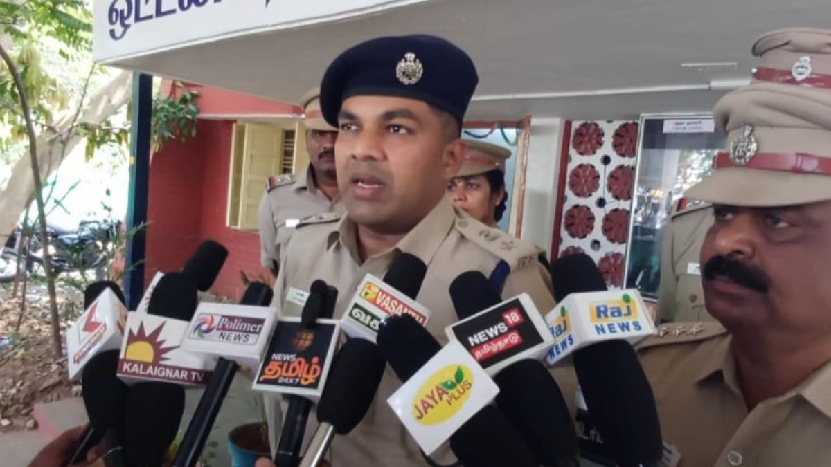 “வலைதளவதந்திகளுக்குச்சிறைதண்டனைஉறுதி”: ஒட்டன்சத்திரத்தில்எஸ்.பி. பிரதீப்அதிரடிஎச்சரிக்கை – சட்டம்ஒழுங்கைச்சீர்குலைத்தால்கடும்நடவடிக்கை!