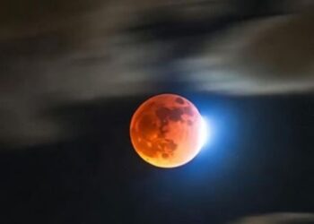வானில் இன்று அரங்கேறும் அற்புதக் காட்சி: ‘ரத்த நிலா’ சந்திர கிரகணம் – சென்னையில் எப்போது பார்க்கலாம்? முழு விபரம் உள்ளே!