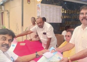 தேர்தல் களம் தயார்: போடி தொகுதியில் போட்டியிட அண்ணா அறிவாலயத்தில் ஓ.ஏ.முருகன் விருப்ப மனு தாக்கல்!