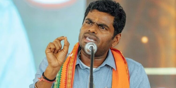 சிலிண்டருக்கு ரூ.100 மானியம் எங்கே? 5 ஆண்டுகளாக மக்களை ஏமாற்றும் திமுக அரசு – அண்ணாமலை சரமாரி கேள்வி!