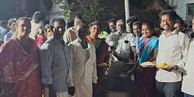 பக்திக் கடலில் பெரம்பலூர்: ஸ்ரீ முத்துமாரியம்மன் கோயில் மாசி பௌர்ணமி மகா தீப விழாவில் திரளான பக்தர்கள் சாமி தரிசனம்!