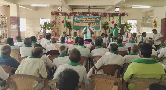 விவசாய கடன்களை கடன்களைத் தள்ளுபடி செய்யது,  உற்பத்தி விலையை தமிழக அரசு உயர்த்த வேண்டும் என கோரிக்கை