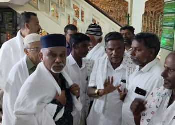 ஆழித்தேரோட்டத்தில் இரண்டு லட்சத்திற்கும் மேலாக குவிந்த பக்தர்கள் கூட்டம்