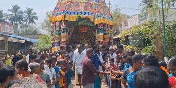 கொற்கை வீரட்டேஸ்வரர் கோயிலில் மாசி மக பிரமோற்சவத்தை முன்னிட்டு தேரோட்டம்