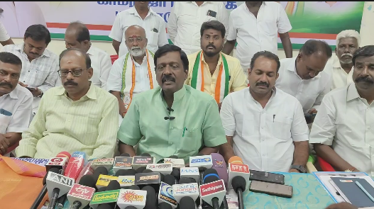 மயிலாடுதுறையில் நடைபெற்ற காங்கிரஸ் கட்சியின் தேர்தல் அறிக்கை MLA ராஜகுமார் பங்கேற்பு