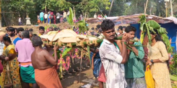 வலங்கைமான் மகா மாரியம்மன் ஆலயத்தில் பாடை காவடி திருவிழா