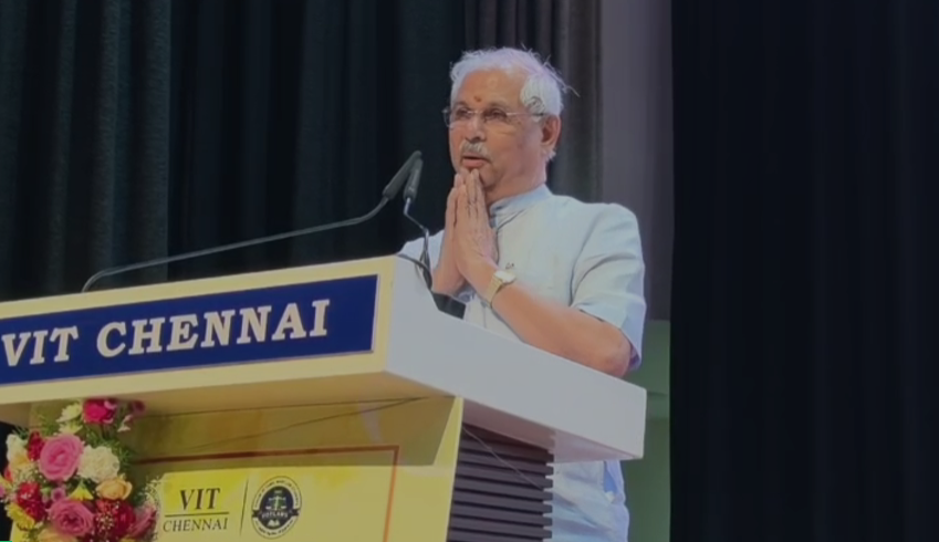 அரசியலமைப்பு சட்டத்தை முழுமையாக தெரிந்து கொள்ள தமிழக ஆளுநர் ராசேந்திர விஸ்வநாத் அர்லேகர் பேச்சு