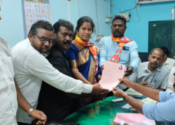 திருத்துறைப்பூண்டி நாம் தமிழர் கட்சியின் வேட்பாளர் வினோதினி வேட்புமானு தாக்கல்