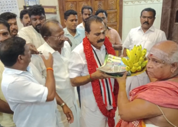 பூம்புகார் சட்டமன்றத்தொகுதிக்கு உட்பட்ட செம்பனார்கோவிலில் ADMK வேட்பாளர் பவுன்ராஜ் வாக்கு பிரச்சாரம்