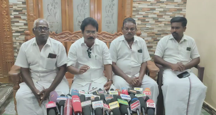 மயிலாடுதுறைADMK-வால் பயனடைந்தவர்களே MLA சீட் கிடைக்காததால் துணை செயலாளர் மதன் குற்றசாட்டு