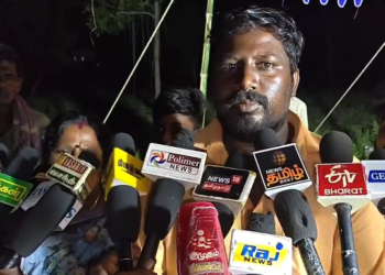 சேந்தங்குடியில் அனுமதிக்கப்பட்ட இடத்தில் பட்டா வழங்க வலியுறுத்தி போராட்டம் தேர்தலை புறக்கணிப்பு