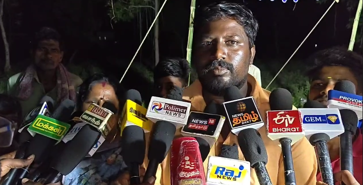 சேந்தங்குடியில் அனுமதிக்கப்பட்ட இடத்தில் பட்டா வழங்க வலியுறுத்தி போராட்டம் தேர்தலை புறக்கணிப்பு