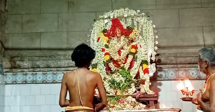 ஆக்கூர் ஶ்ரீ சீதளாதேவி மாரியம்மன் கோவில் தீமிதி திருவிழா