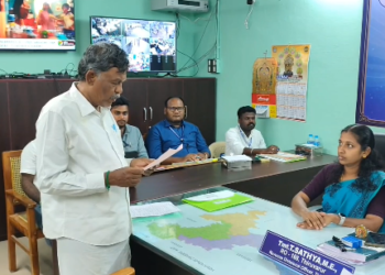 உறுதிமொழி கடிதம், டெபாசிட் பணம் உள்ளிட்ட அடிப்படை ஆவணங்களை மறந்து விட்டு வேட்புமனு தாக்கல்