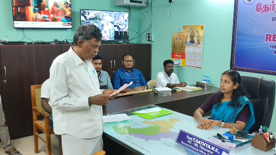 உறுதிமொழி கடிதம், டெபாசிட் பணம் உள்ளிட்ட அடிப்படை ஆவணங்களை மறந்து விட்டு வேட்புமனு தாக்கல்