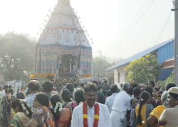 ஒழுகைமங்கலம் மாரியம்மன் கோவில் பங்குனி உத்திர பெருந்திருவிழா தேரோட்டம்