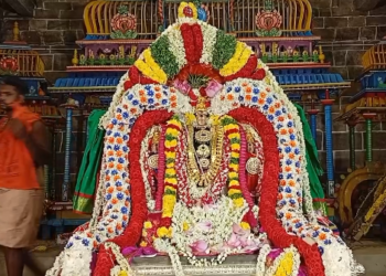 தரங்கம்பாடி 50 ஆண்டு பிறகு சந்தித்த TELC பிஷப் ஜான்சன் மேல்நிலைப்பள்ளி முன்னாள் மாணவர்கள் & ஆசிரியர் சந்திப்பு