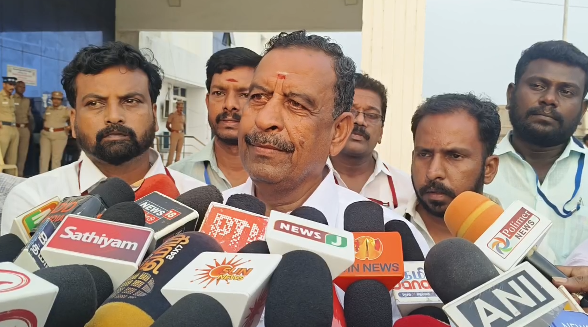 வேதாரண்யம் சட்டமன்ற தொகுதியில் வெற்றி பெற்ற முன்னாள் அமைச்சரும், ADMK வேட்பாளர் O.Sமணியன் பேட்டி