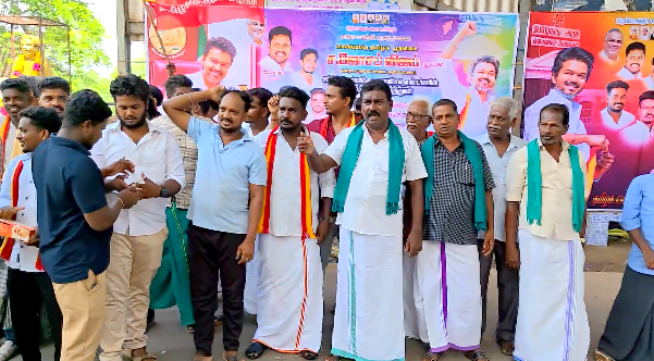 தமிழக முதலமைச்சராக விஜய் பொறுப்பேற்ற வரவேற்கும் கோட்டூரில் டெல்டா விவசாய மன்றம் சார்பில் கொண்டாட்டம்