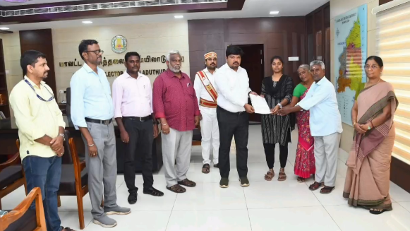 திருவிளையாட்டம் கிராமத்தில் உள்ள ஸ்ரீ குசும சீதளாம்பிகை என்கிற ஸ்ரீ மாரியம்மன் கோவிலில் 53 ஆம் ஆண்டு தீமிதி திருவிழா