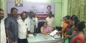 சீர்காழி தாலுக்கா அலுவலகத்தில் ஜமாபந்தி நிகழ்ச்சி – அலுவலர் பூங்கொடி மனுக்கள் பெற்று நடவடிக்கைஎடுக்க உத்தரவு
