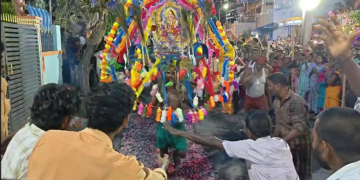 கஞ்சாநகரம் கிராமத்தில் உள்ள பிரசித்தி பெற்ற ஸ்ரீ படைவெட்டி மாரியம்மன் ஆலய தீமிதி உற்சவம்