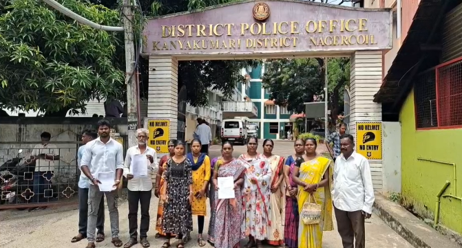 மணவாளக்குறிச்சி அருகே முன் விரோதம் காரணமாக அதே பகுதியில் சேர்ந்த வாலிபரை வழிமறித்து தாக்கிய காவல் உதவி ஆய்வாளர்