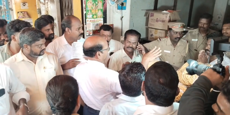 குத்தாலம் மன்மதீஸ்வரர் கோயில் இடம் ஆக்கிரமிப்பில் இருந்து மீட்டு கோயிலுக்கு சொந்தமான இடம் என விளம்பரபலகை வைப்பு