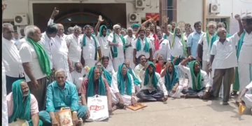 மேலப்பட்டமங்கலம் கிராமத்தில் உள்ள தீப்பாய்ந்தாள் அம்மன் & சப்தகன்னிகள் கோயிலில் மகா கும்பாபிஷேகம்