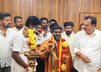 மேலப்பட்டமங்கலம் கிராமத்தில் உள்ள தீப்பாய்ந்தாள் அம்மன் & சப்தகன்னிகள் கோயிலில் மகா கும்பாபிஷேகம்