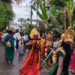 சீர்காழியில் TVK சார்பாக போட்டியிட்ட வேட்பாளர் வாக்கு அளித்த வாக்களருக்கு இனிப்பு வழங்கி நன்றி