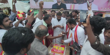 திருவிளையாட்டம் கிராமத்தில் போதையில் வந்த இளைஞரை தட்டி கேட்ட DMK வாக்குசாவடி முகவர் மீது இளைஞர்கள் கொலைவெறி தாக்குதல் 6 பேர் கைது